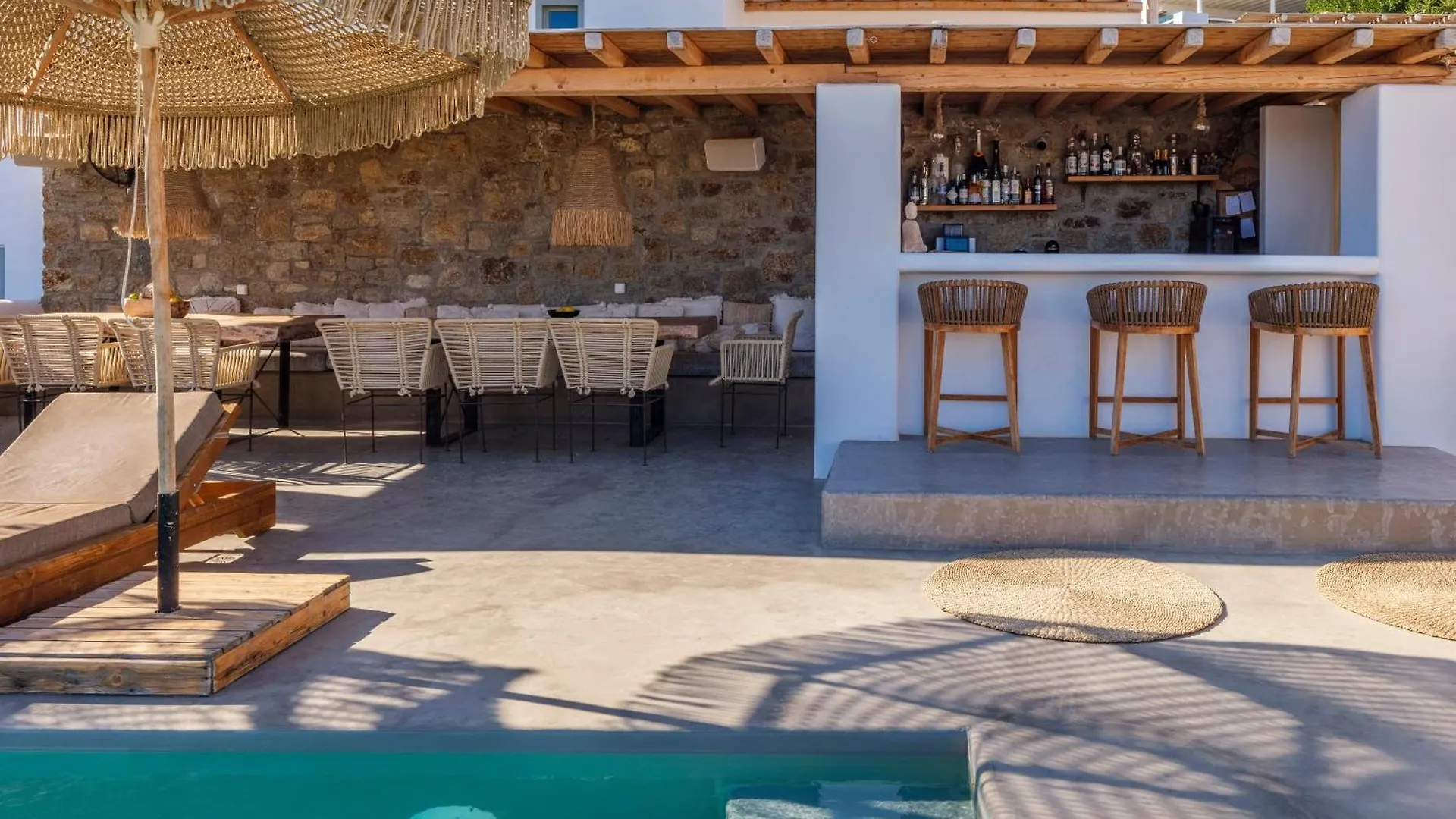 Trinity Mykonos - Beachfront Villa プラティス・ヤロス 3*,