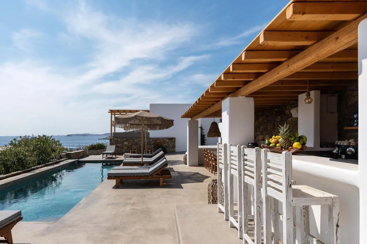 Trinity Mykonos - Beachfront Villa プラティス・ヤロス ホテル