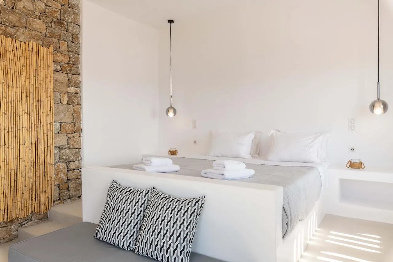 Trinity Mykonos - Beachfront Villa プラティス・ヤロス ホテル