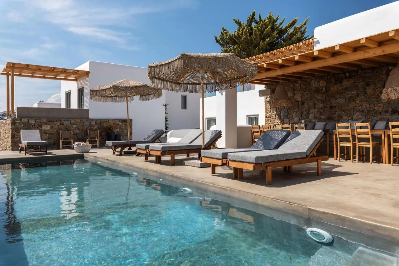 Trinity Mykonos - Beachfront Villa プラティス・ヤロス