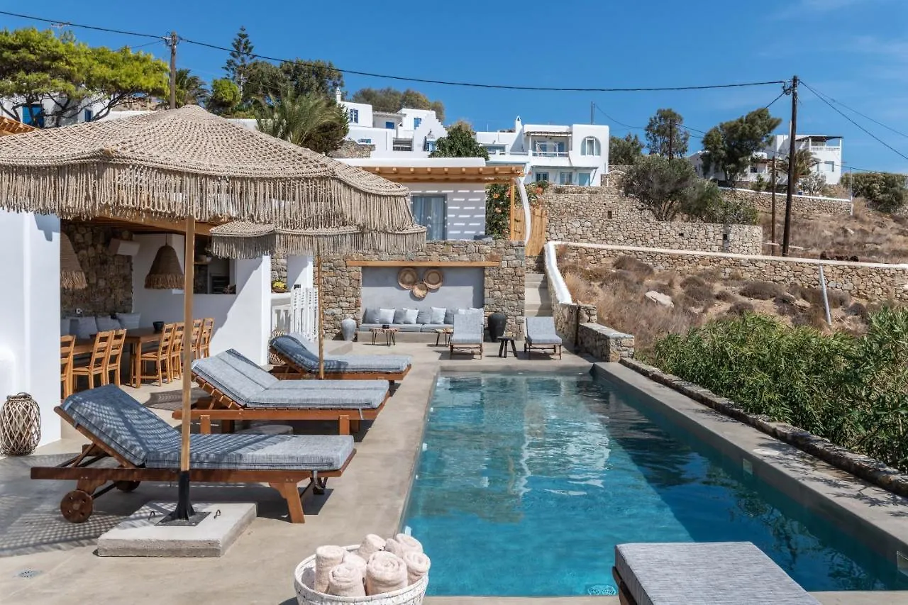 Trinity Mykonos - Beachfront Villa プラティス・ヤロス